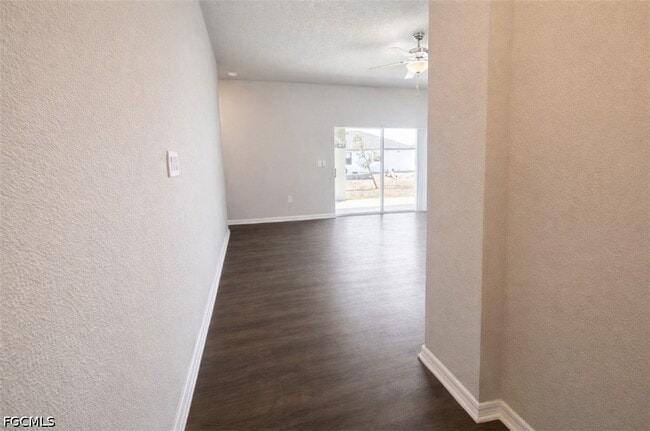 Building Photo - 1843 NW 20th Pl