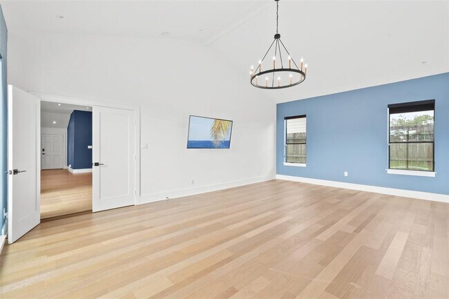 Building Photo - 2703 Tannehill Dr