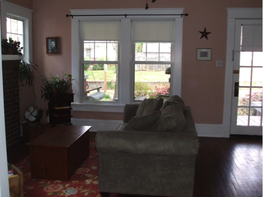 living room - 1012 Glenwood Ave