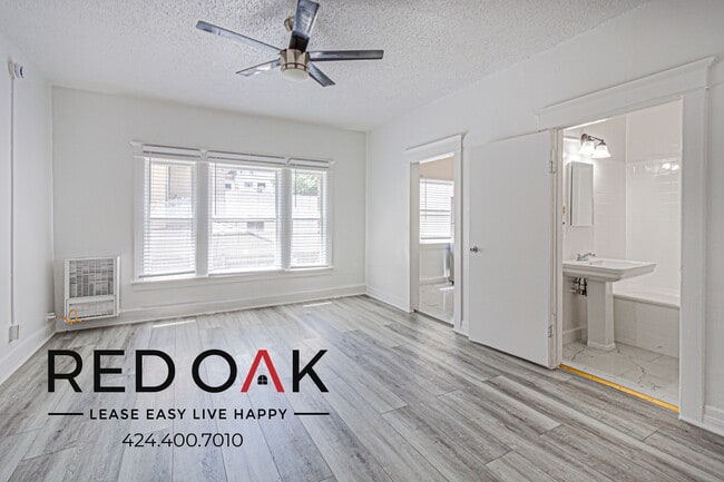 Building Photo - 915 Grattan St
