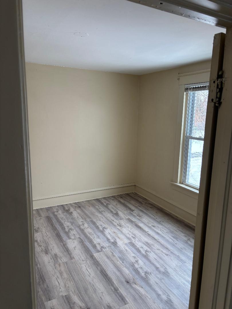 Building Photo - 175 N Champlain St