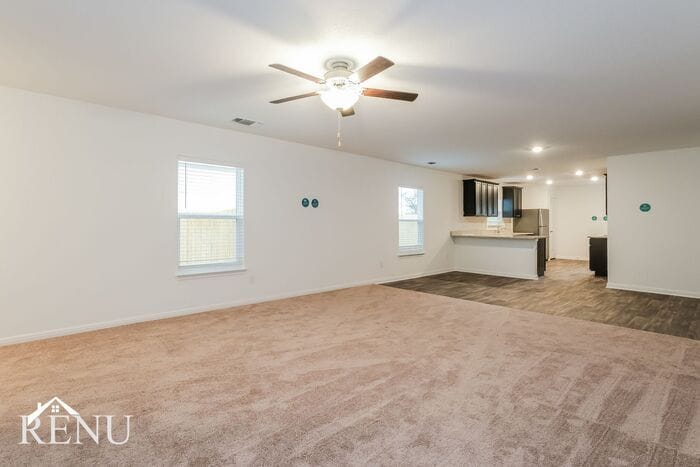 Building Photo - 137 Scarborough Bnd