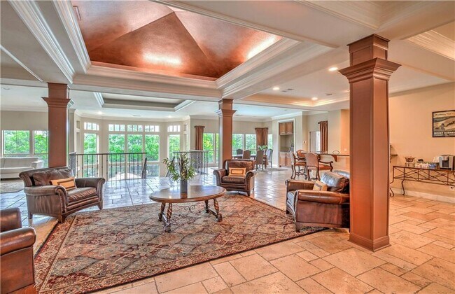 Building Photo - 6000 Shepherd Mountain Cove