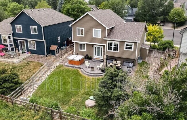 Building Photo - 16681 Martingale Dr