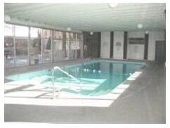 Pool - Madeira Flats