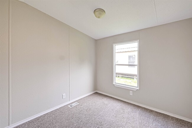 Building Photo - 9553 TX-321