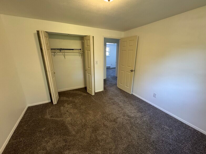 Building Photo - 8091 Weblank Way