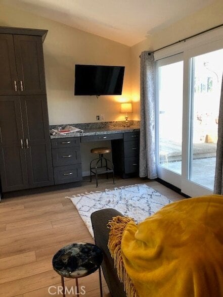 Building Photo - 185 N Grand St