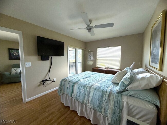 Building Photo - 6891 Estero Blvd
