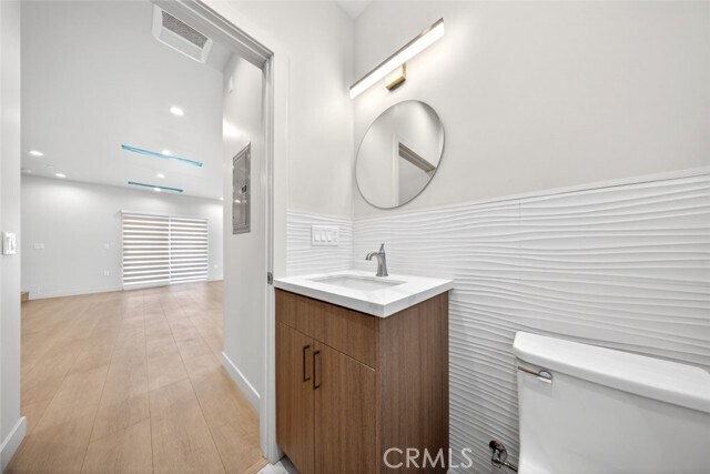 Building Photo - 8334 Calvin Ave