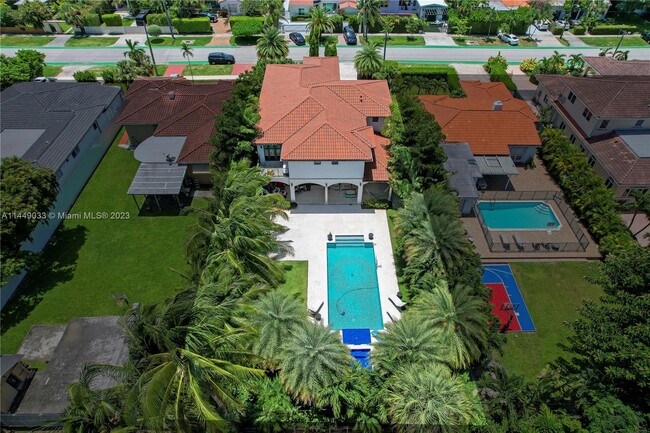 Building Photo - 3747 Prairie Ave