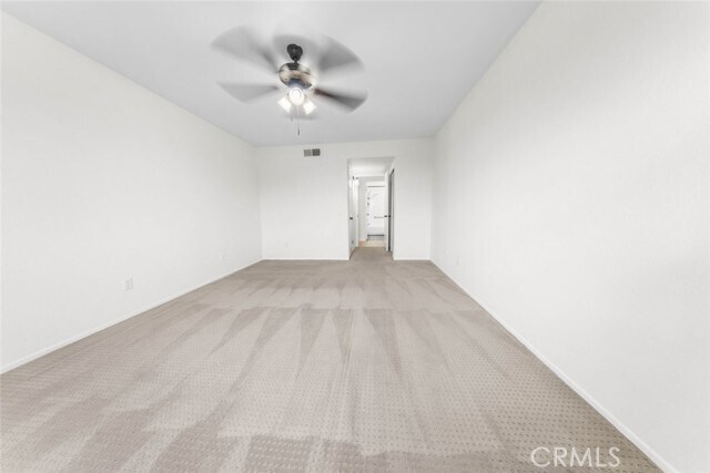 Building Photo - 424 Oak St