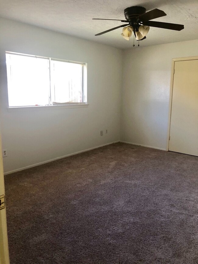 Building Photo - Coming Soon ! Nice 4 Bed Room Home in North Houston Area