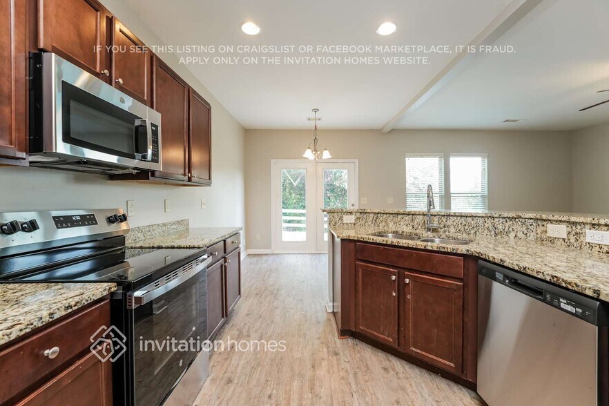 Building Photo - 1350 Aster Ives Dr