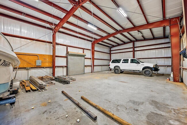 Building Photo - 12904 159th St N