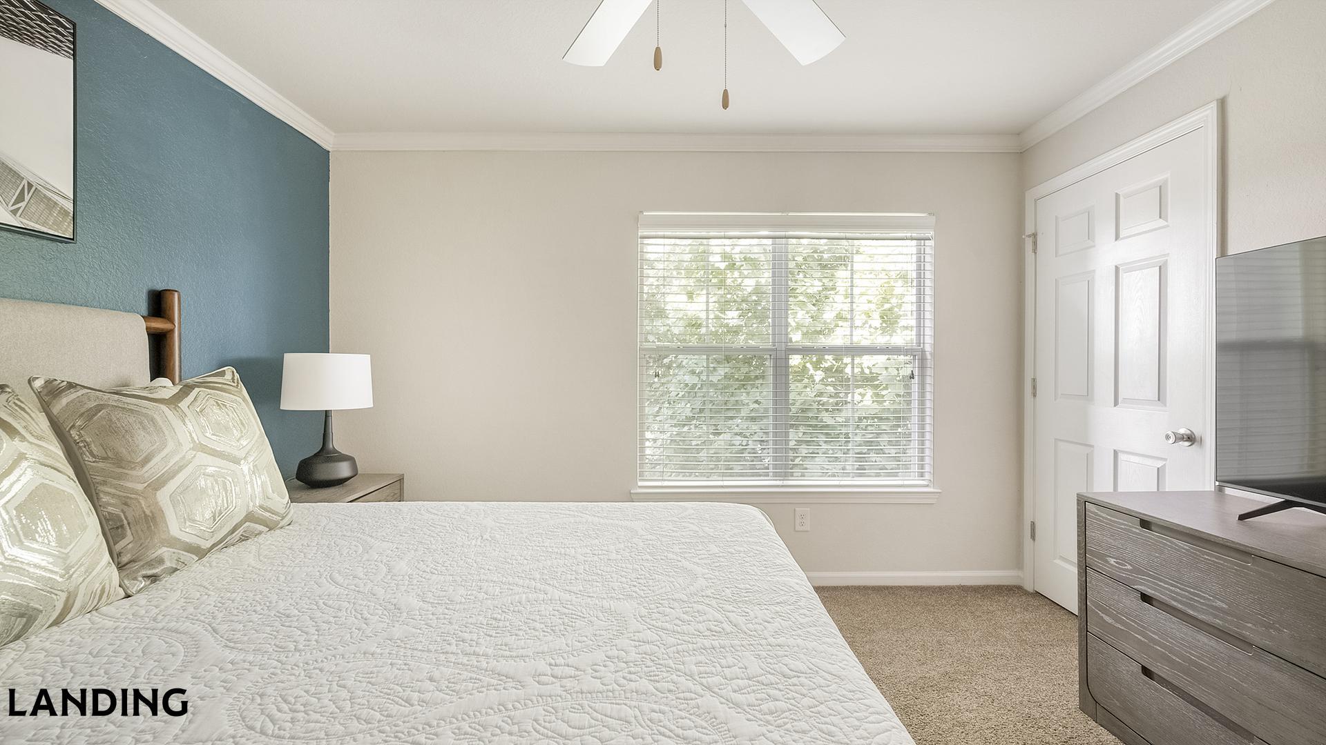 Building Photo - 210 Hillwood Blvd