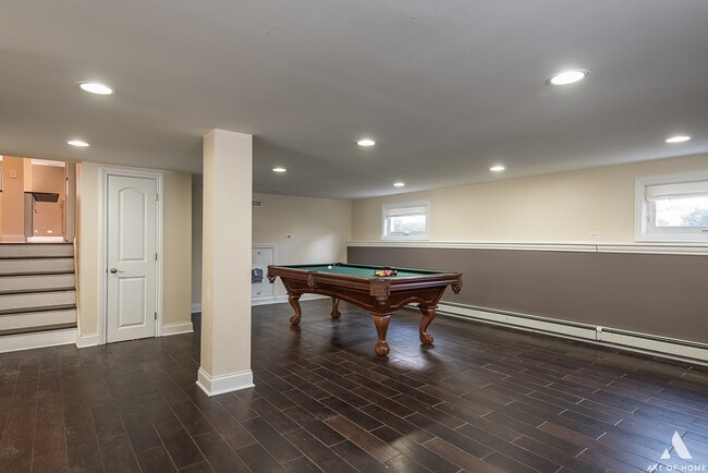 Building Photo - 106 Sharon Dr