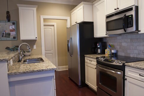 Building Photo - Falls Grove