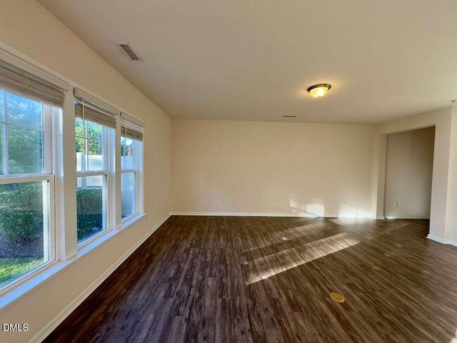 Building Photo - 3233 Retama Run
