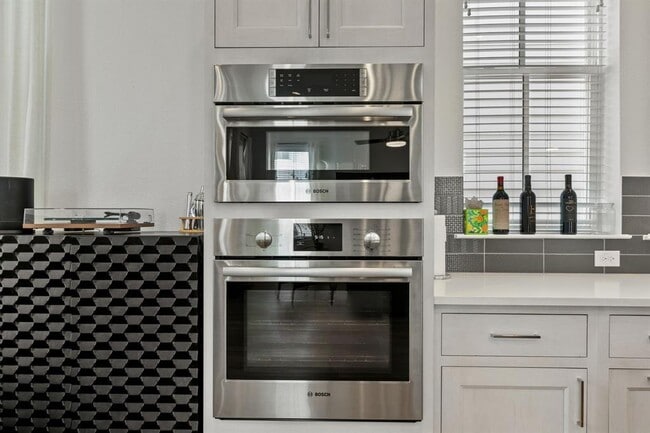 Building Photo - 4501 Night Owl Ln