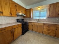 Building Photo - 840 Camille Ct