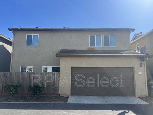 Building Photo - 3751 Rynders Way