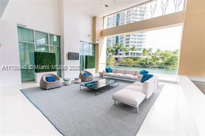 Building Photo - 300 Sunny Isles Blvd