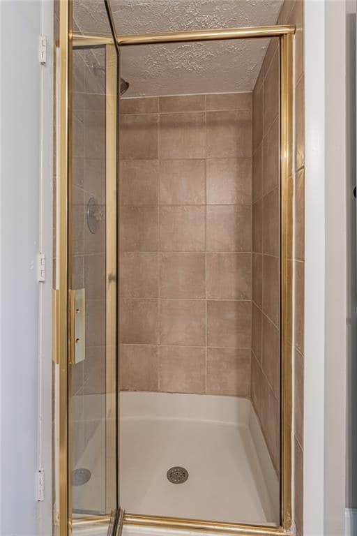 Building Photo - 210 Littlewick Way