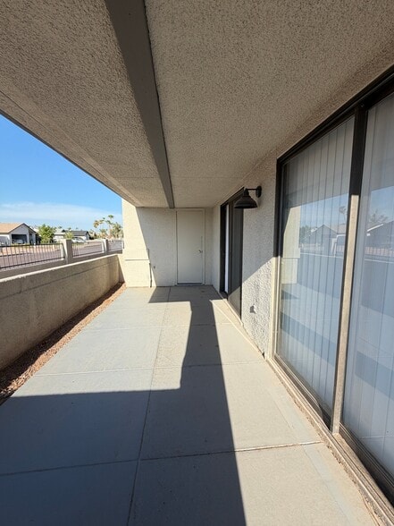 Building Photo - 3434 W Danbury Dr
