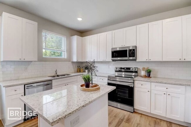 Building Photo - CYPRESS PLAN