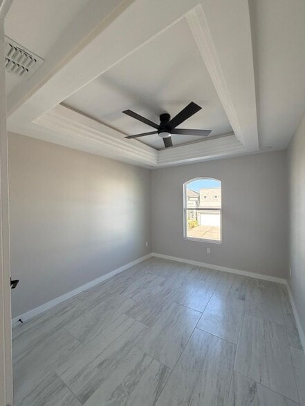 Building Photo - 2222 Corales St