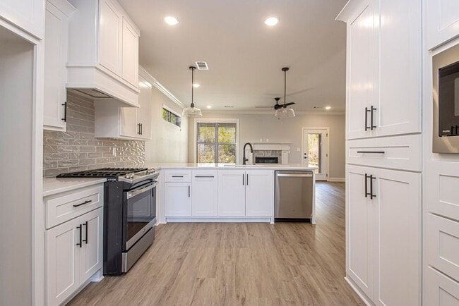 Building Photo - New Construction 3 bed 2 1/2 Bath, 2,020 sqft in West Little Rock