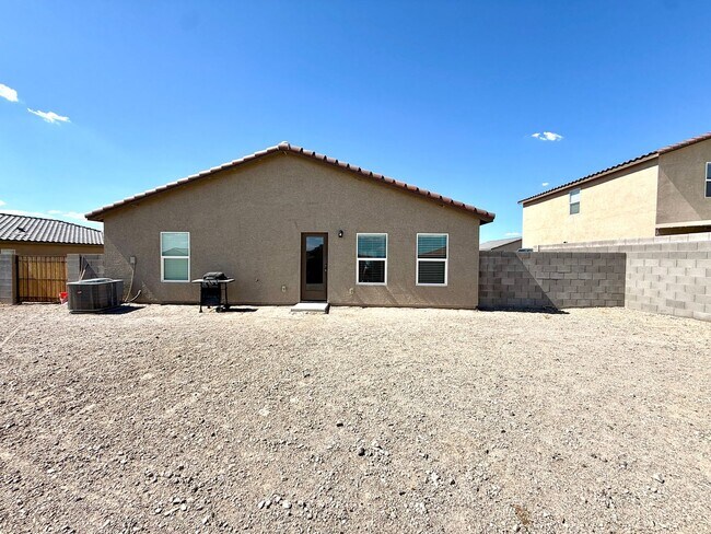 Building Photo - Beautifully Updated 4 Bedroom Home in Valley Springs Estates- Available Now!