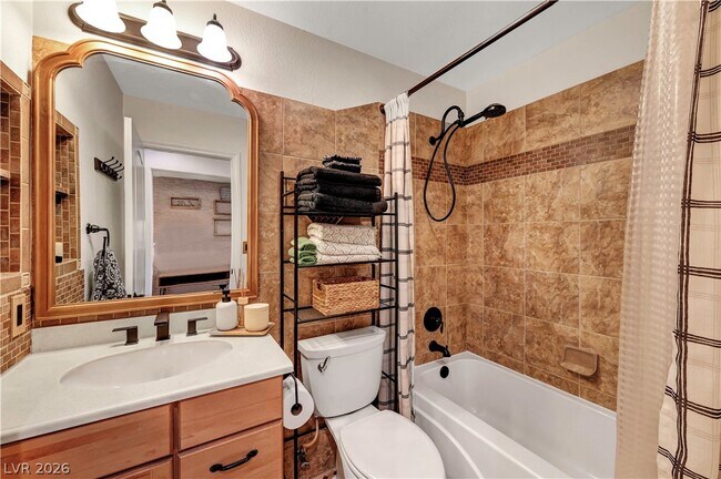 Building Photo - 1405 Sunblush Ln