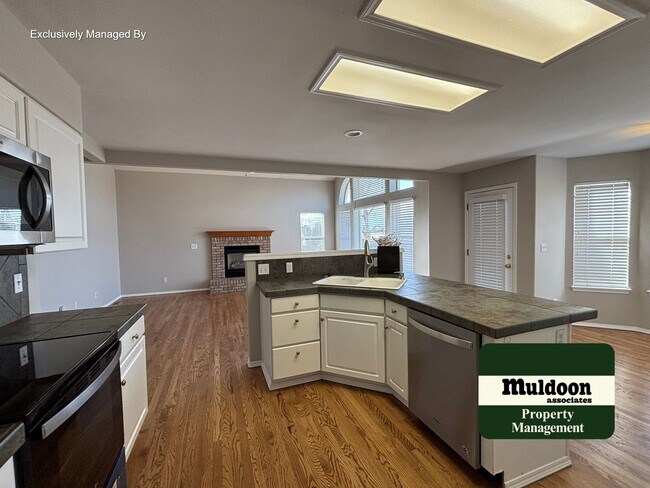 Building Photo - Coming soon!! Nice 6 Bedroom Home in Briargate!