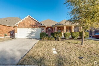 Building Photo - 10316 Canyon Lake View