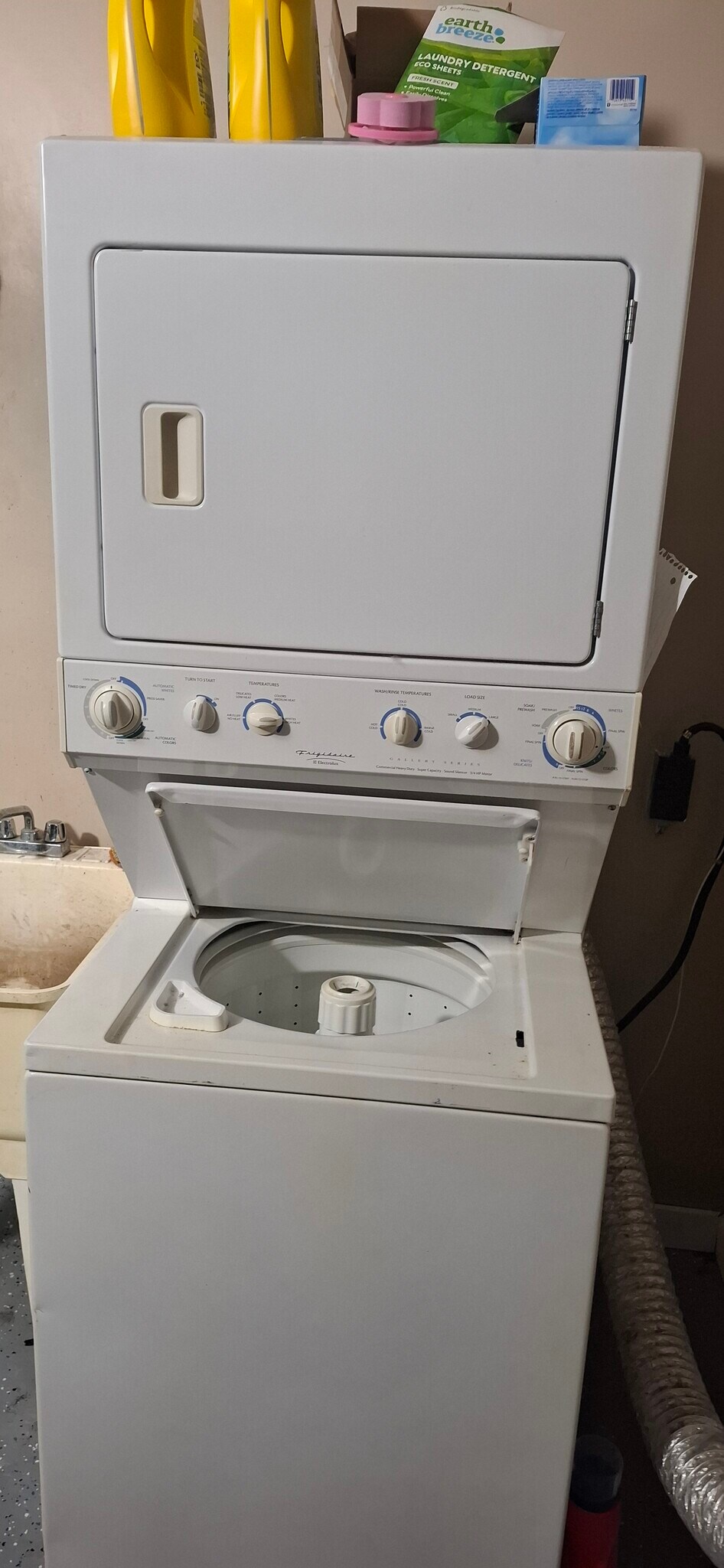 Building Photo - 4440 NW 15th Ave