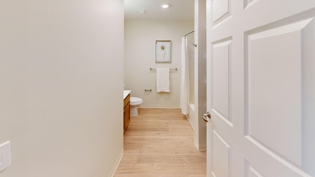 Bathroom - Avery Lane
