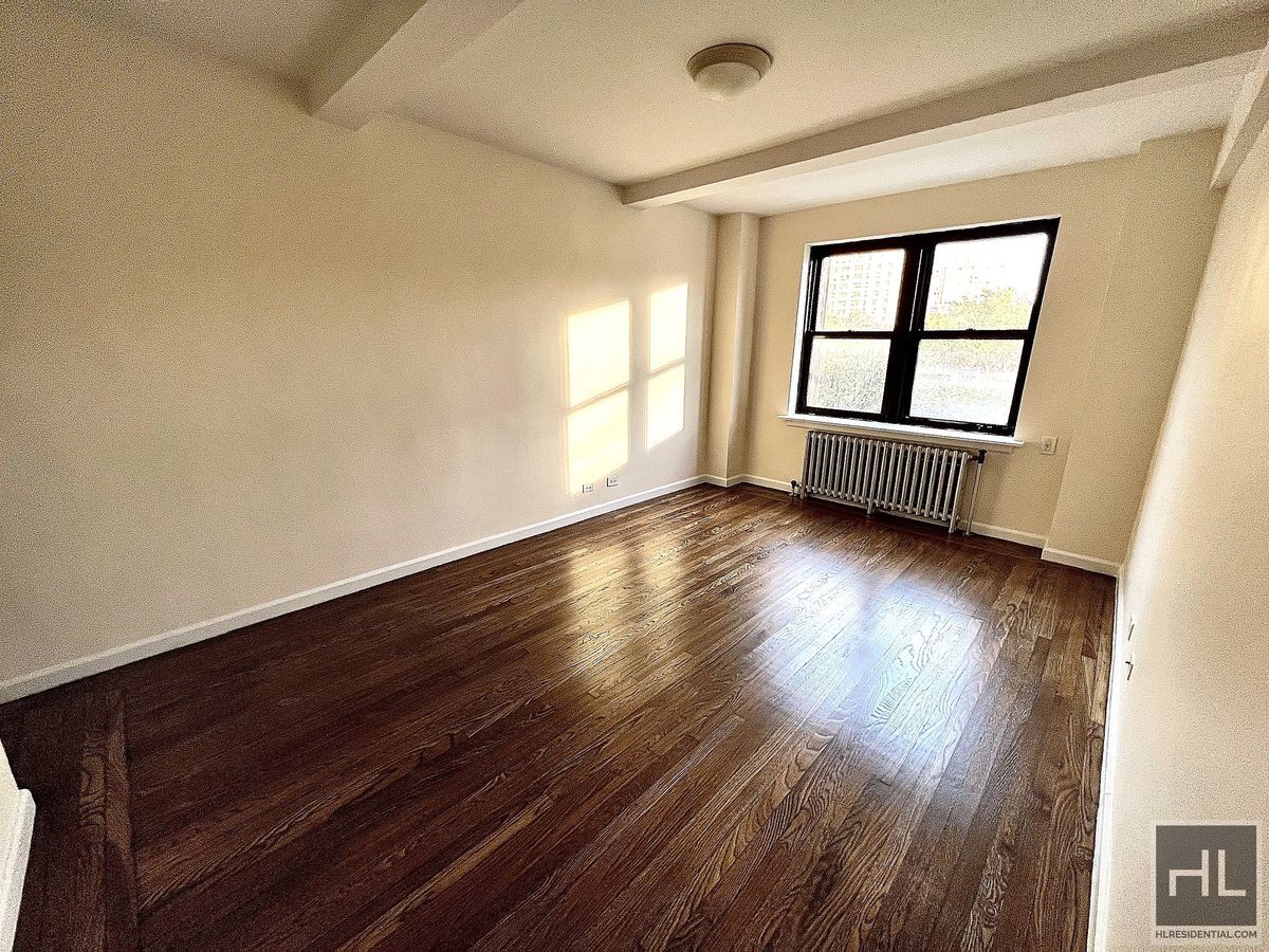 Building Photo - AMSTERDAM AVENUE