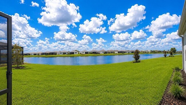 Building Photo - 8075 Slipway Dr