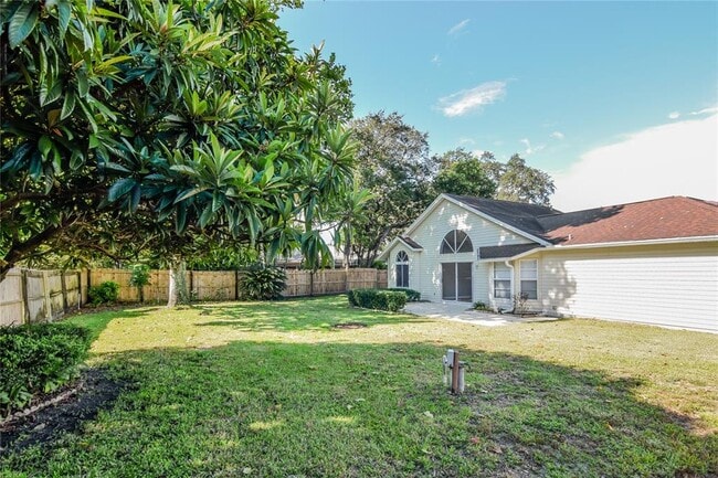 Building Photo - 1208 Altoona Ave