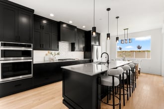 Building Photo - Modern Living in the Heart of Southeast Boise