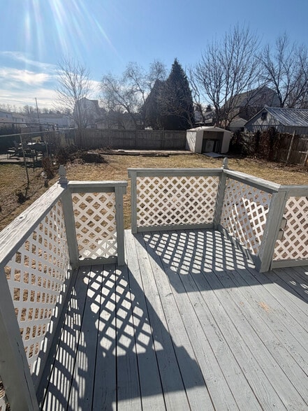 Building Photo - 480 Walnut St