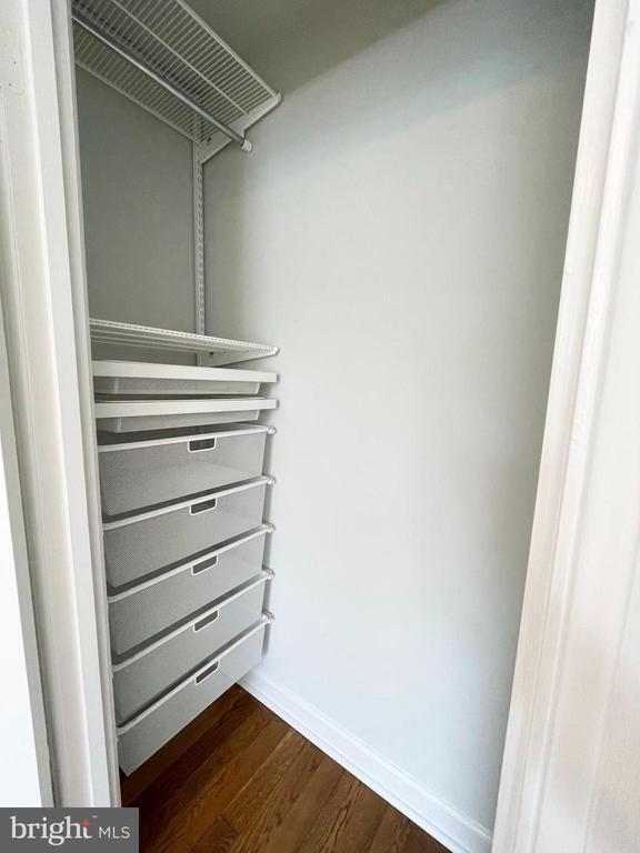 Building Photo - 3052 S Buchanan St