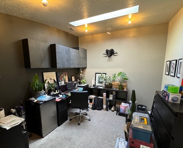 Building Photo - 440 W 900 S