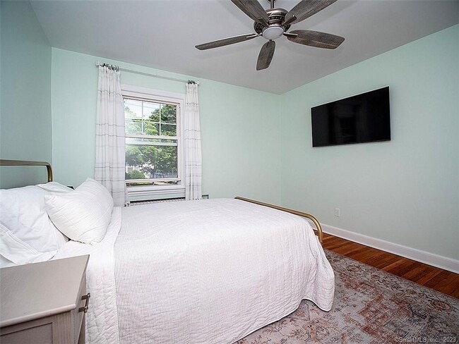 Building Photo - 30 Seaview Ave