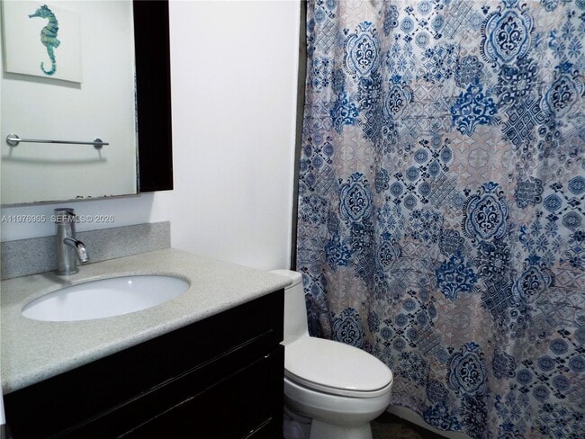 Building Photo - 422 SW 88th Pl