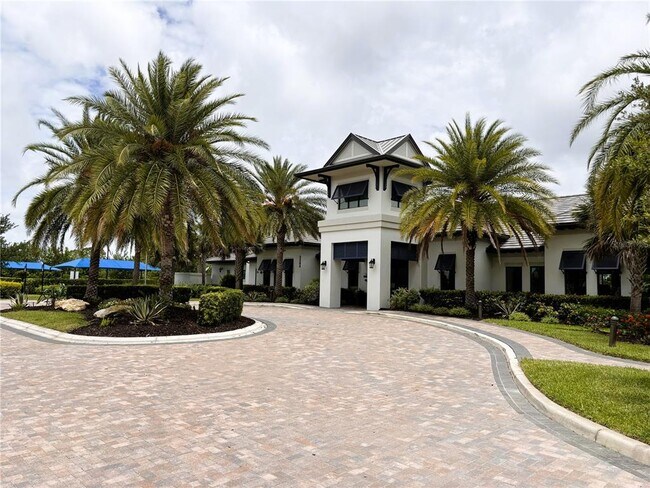 Building Photo - 12444 Golden Sage Dr