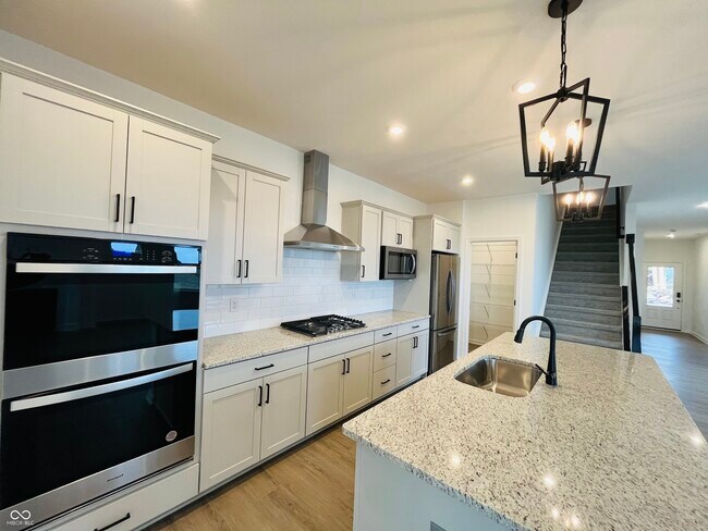 Building Photo - 14418 Shrawley Ct
