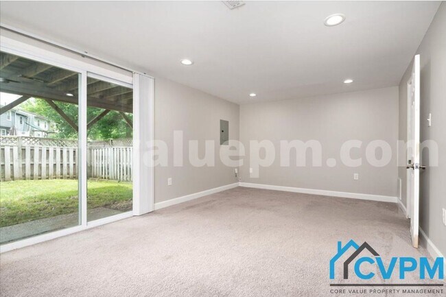 Building Photo - 1617 Mt Airy Ct